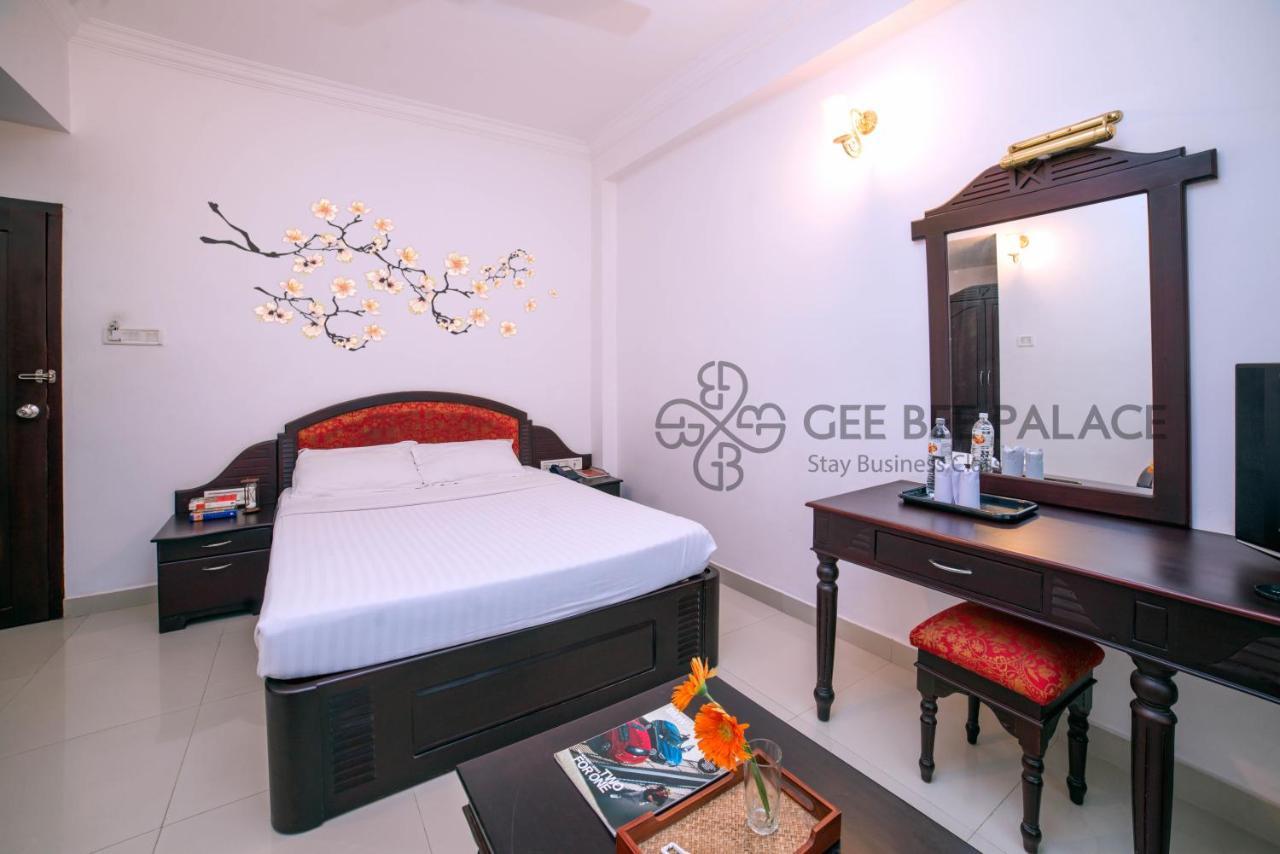 Gee Bee Palace Angamaly Exterior foto